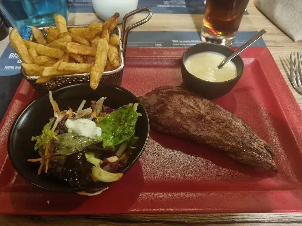 Bistro Bouche_Cherbourg-en-Cotentin_slider_image_2