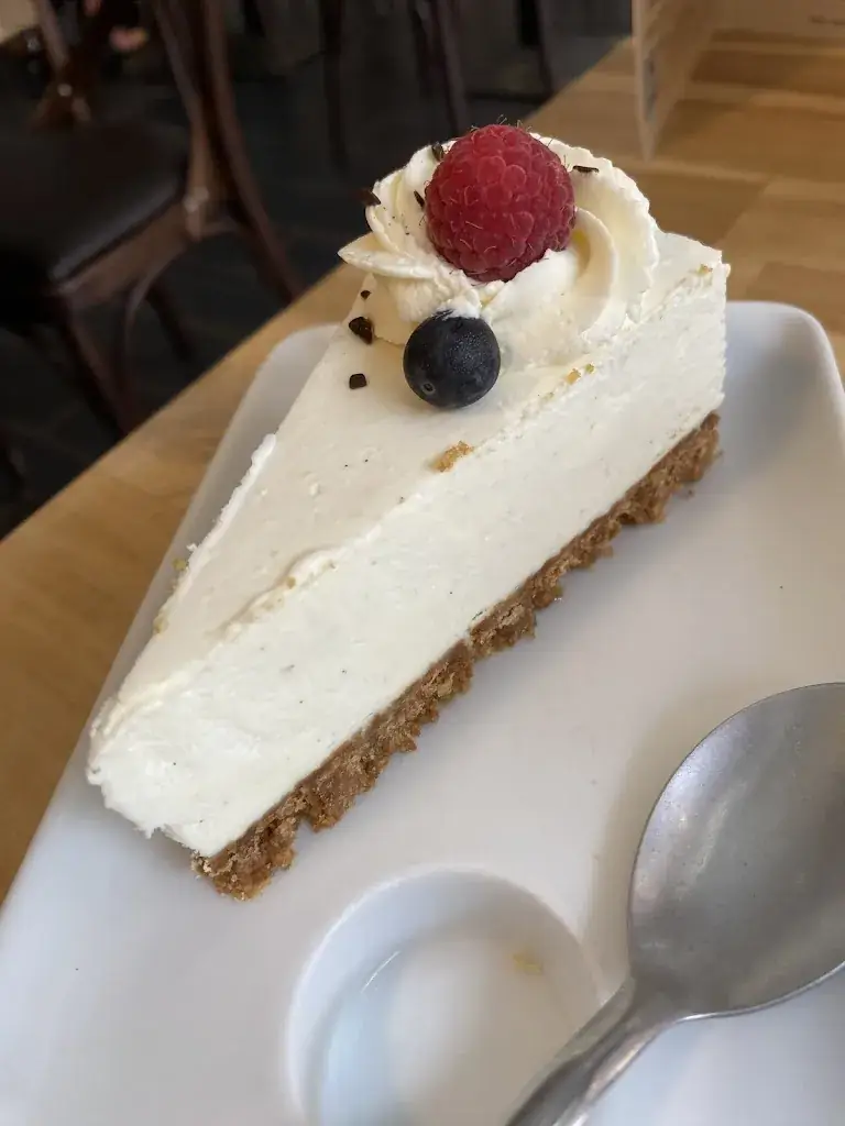 Marcin Dmochowski_Le Caffè Cherbourg_Cherbourg-en-Cotentin_recensione