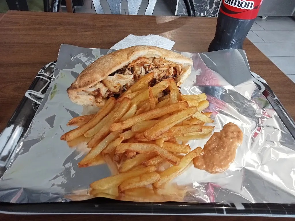 Pizza Cherbourg - Le Petit Mignon_Cherbourg-en-Cotentin_slider_image_3