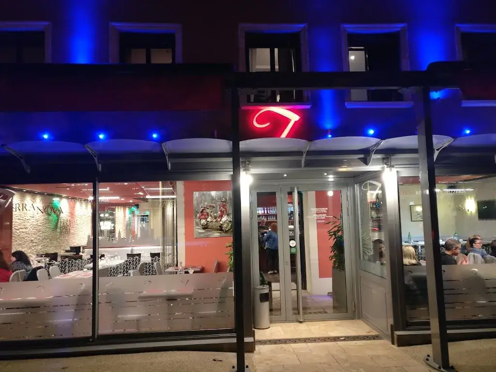 Terra Nova Restaurant-Pizzeria restaurante en Genas