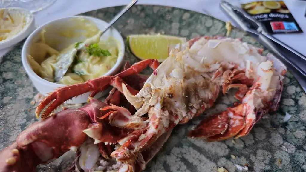 Graham Ash_Café de Paris_Cherbourg-en-Cotentin_review