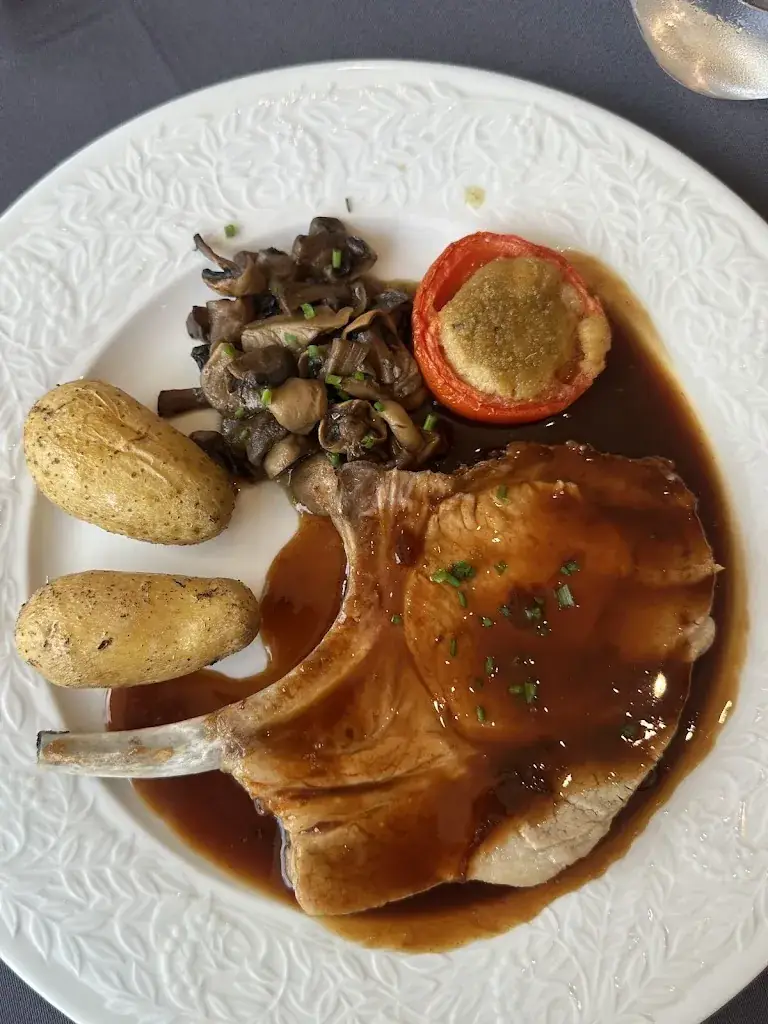 Gilbert Bages_Auberge du Pont de Brie_Montillières-sur-Orne_review