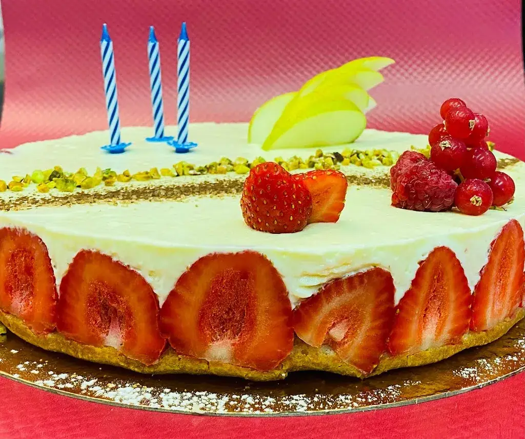 Pub17_Cerisy-la-Forêt_slider_image_3