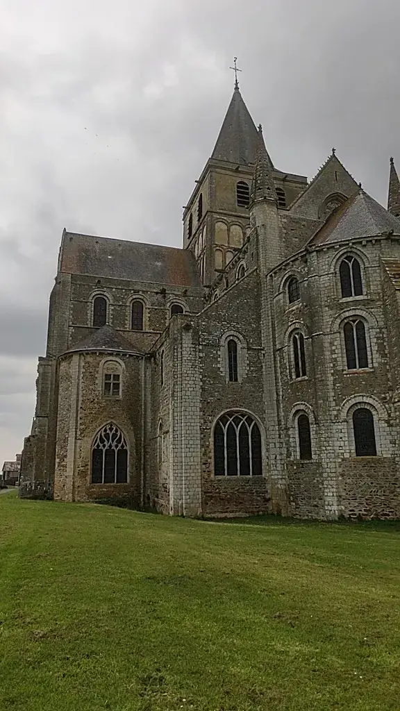 Abbaye Saint-Vigor_Cerisy-la-Forêt_slider_image_2