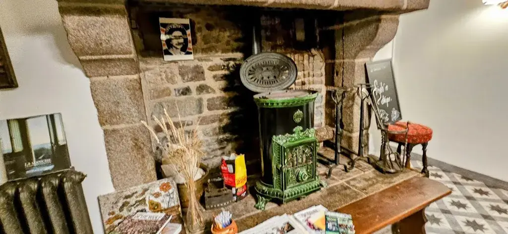 The Presbytere_Heugueville-sur-Sienne_slider_image_1