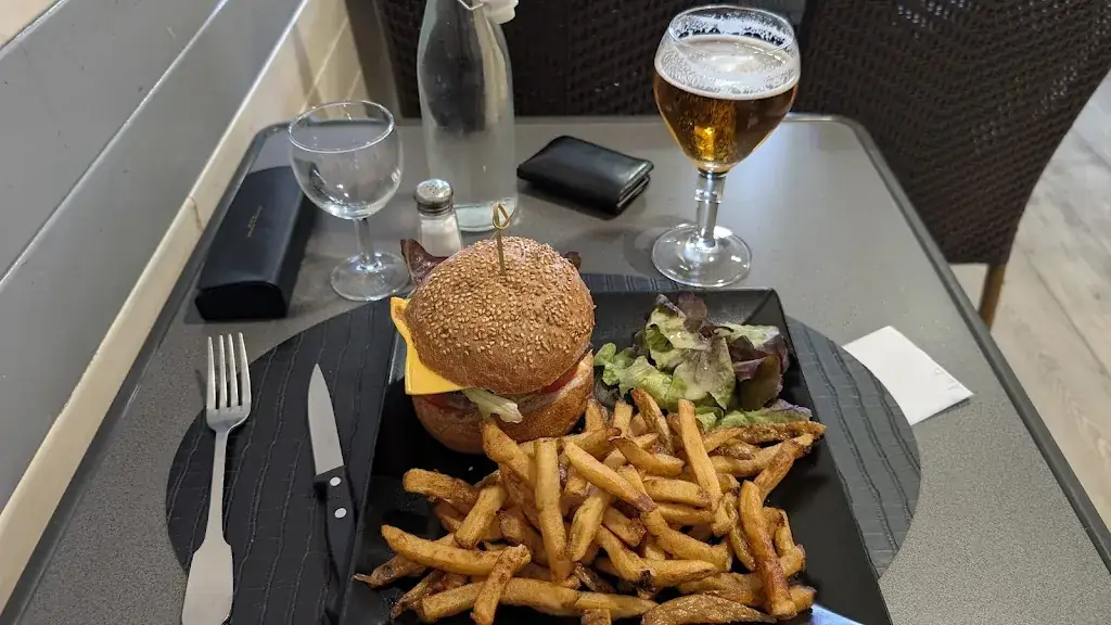 Pat Nav_La Fourchette_Condé-sur-Vire_review