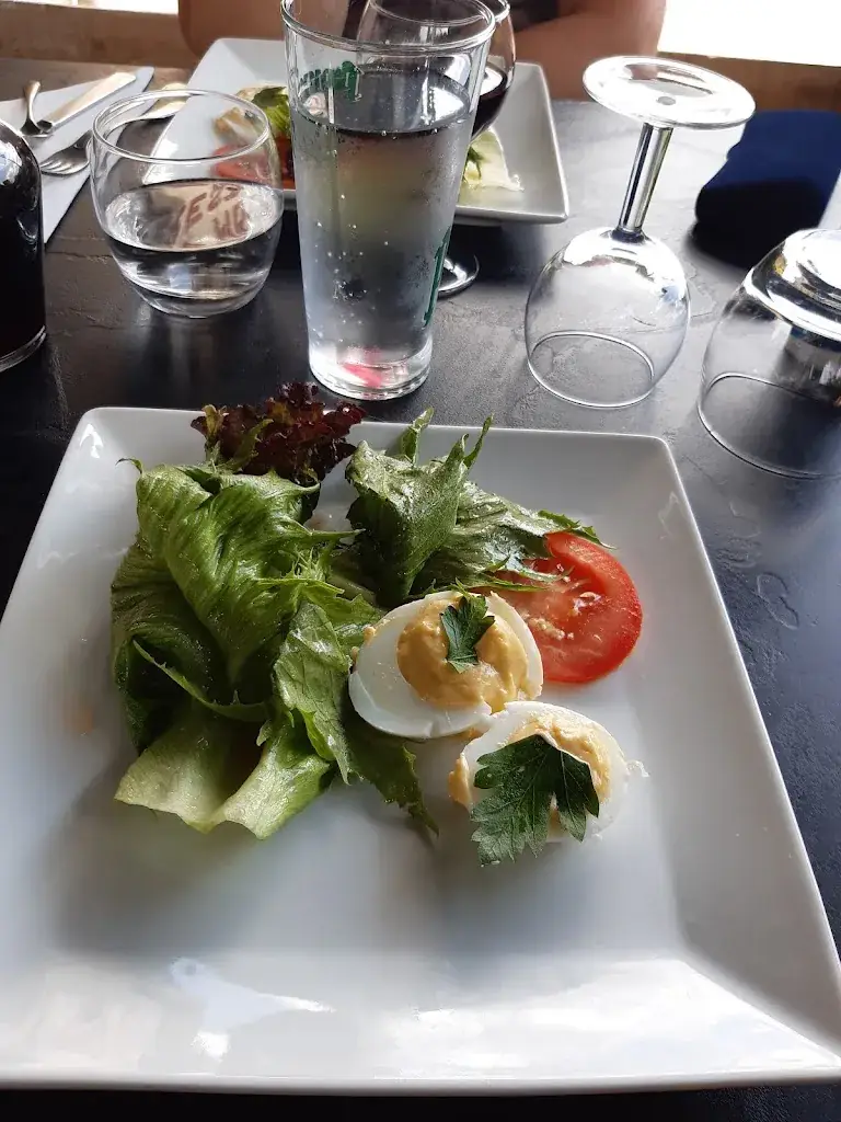 Georges Desplaces_Les Trois Ours_Lamure-sur-Azergues_Bewertung