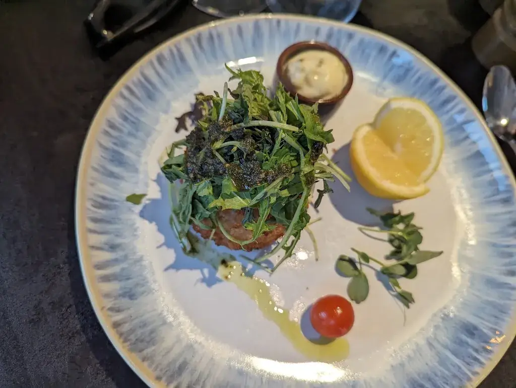 Loïc Magnette_ÕYAT_Colleville-Montgomery_review