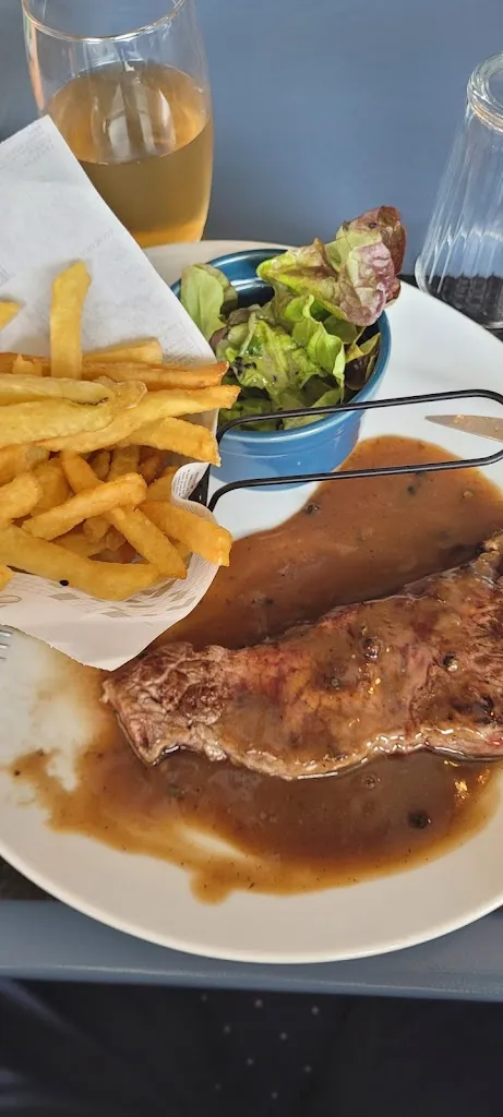 Axel Even_Le Bistrot d'Angèle_Colleville-Montgomery_review