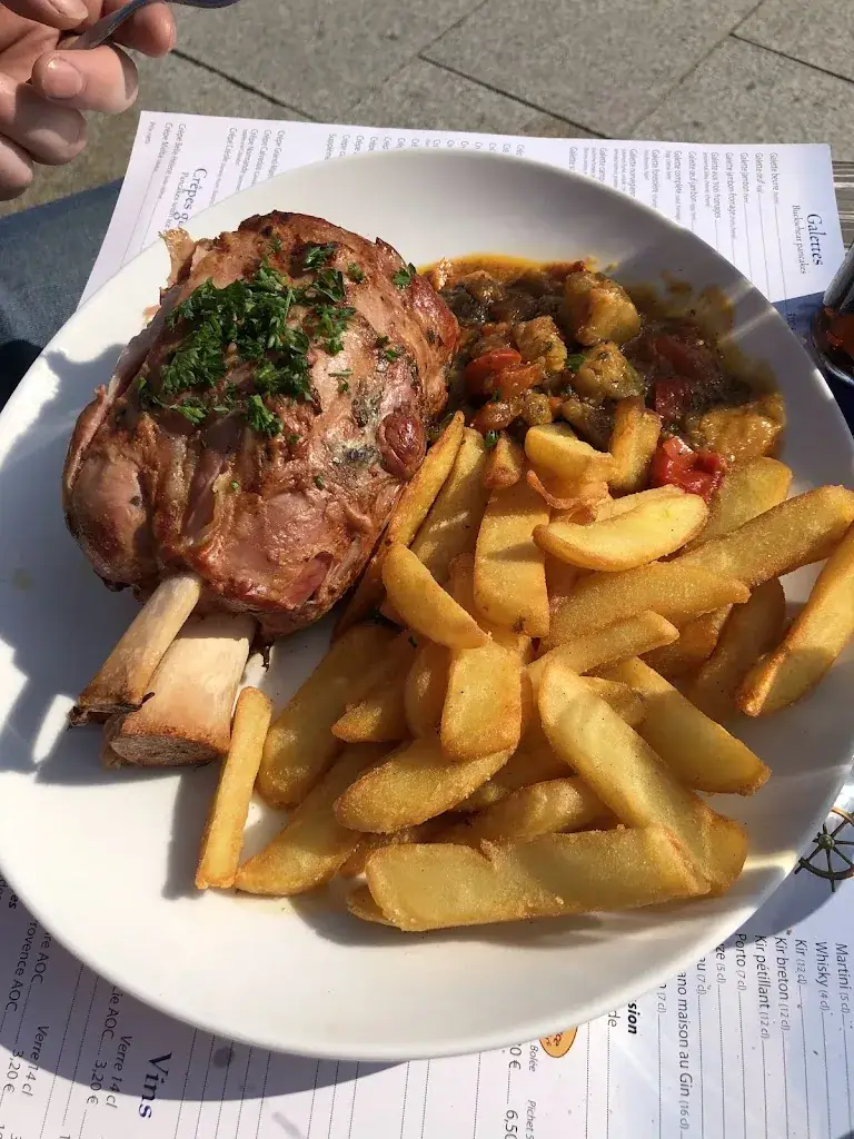 Carl Liversage_La Taverne_Lion-sur-Mer_review