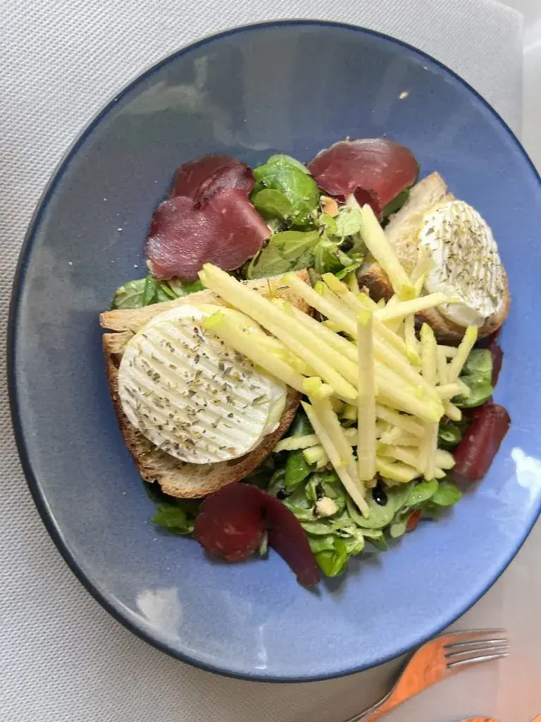 Anthony Brown & Ruth Stewart_La Maison Des Pêcheurs_Grésy-sur-Isère_review