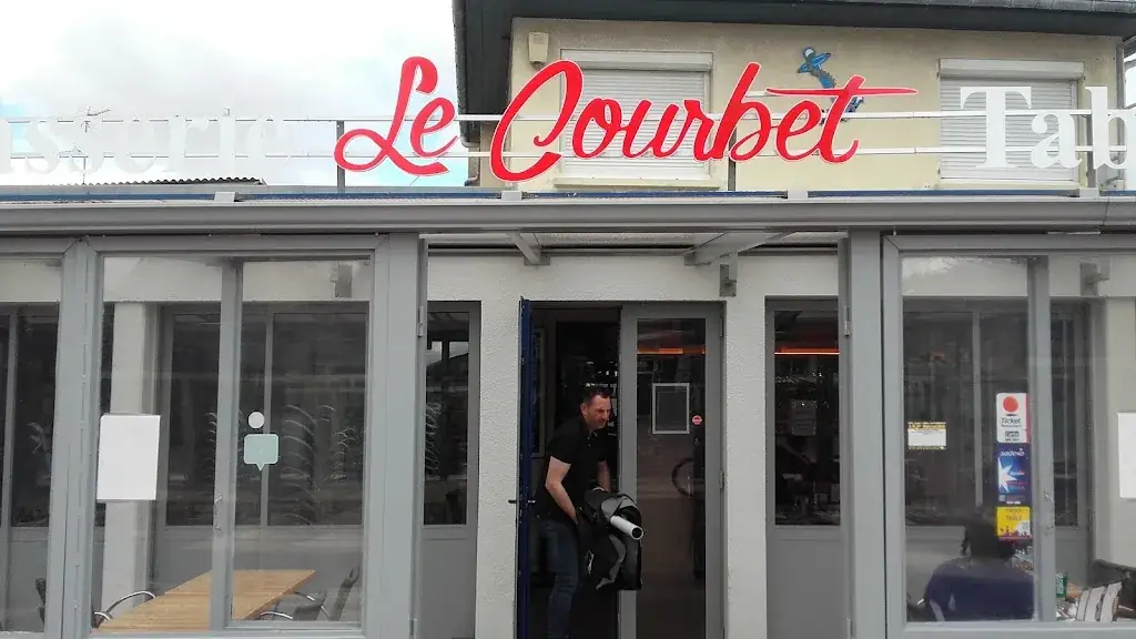 Le Courbet restaurant in Hermanville-sur-Mer