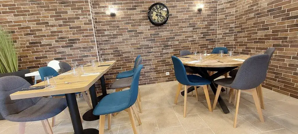 Restaurant L'Antidote_Huisne_slider_image_1