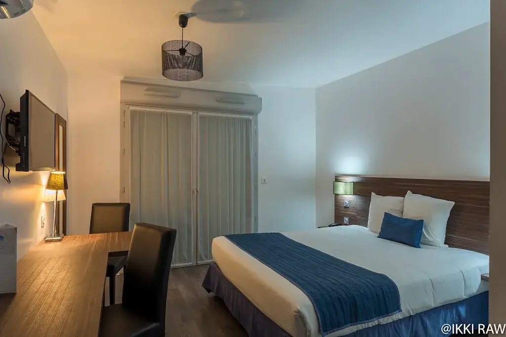 Hôtel Libéra_Colombelles_slider_image_3