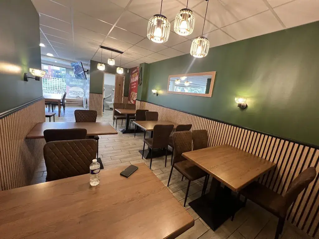 Le canal restaurant in Colombelles