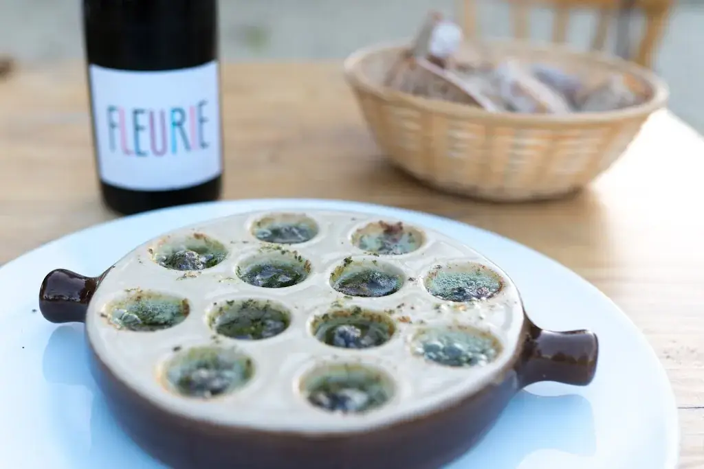 Le port de By_Grièges_slider_image_2