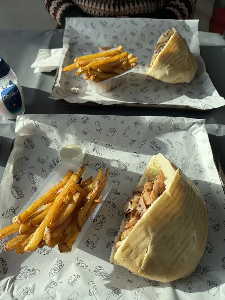 Alban Lemaitre_Le Regal_Colombelles_review