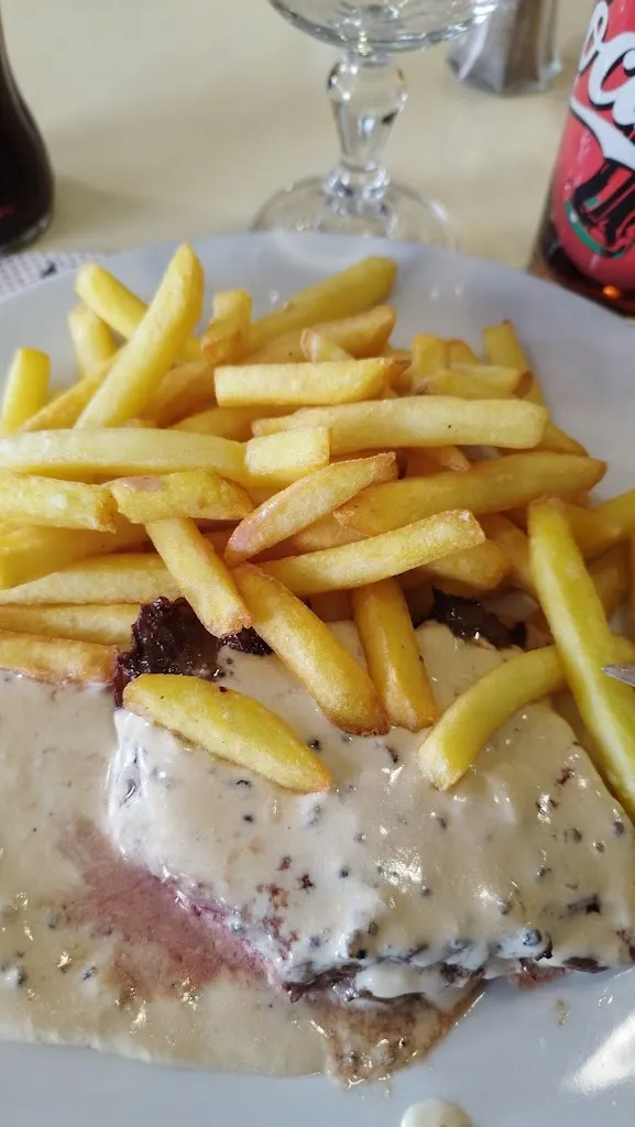 Hôtel Bar Brasserie du Marché_Condé-en-Normandie_slider_image_2