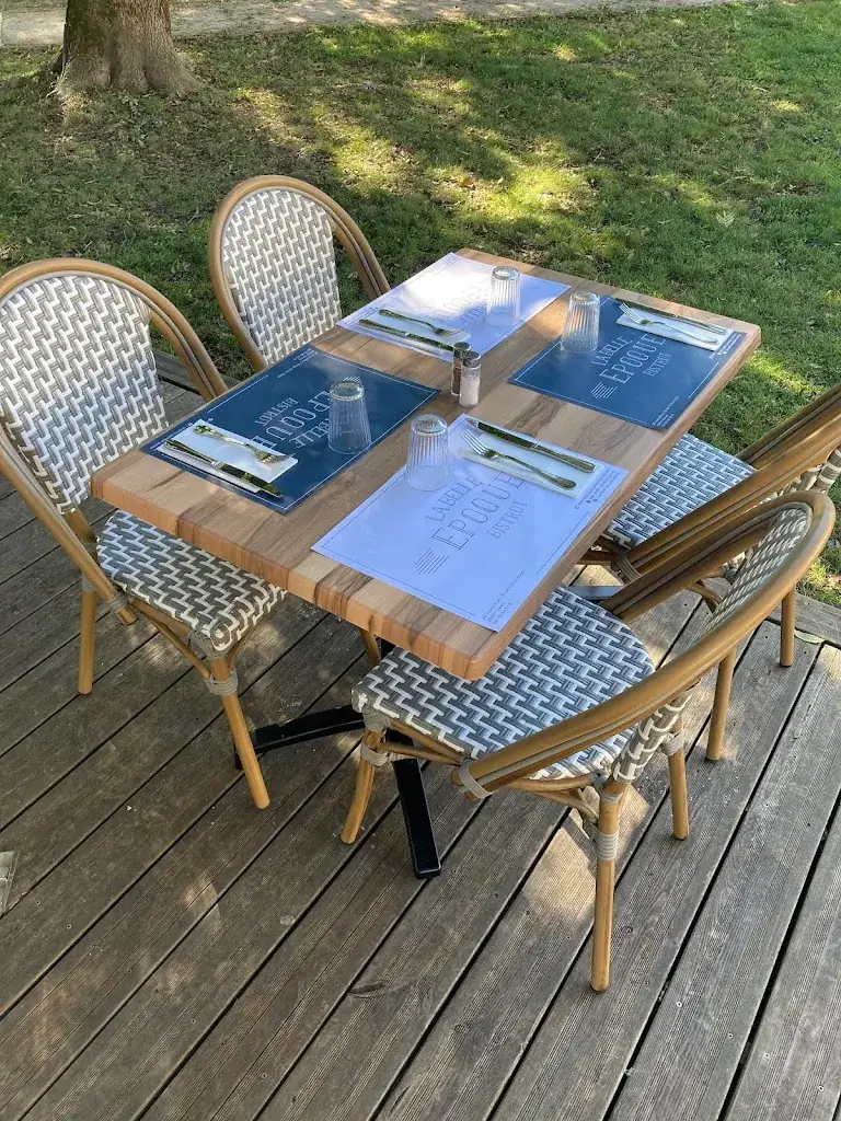 La Belle Epoque (restaurant, bar, terrasse dans parc) proche Grenoble ristorante a Gières