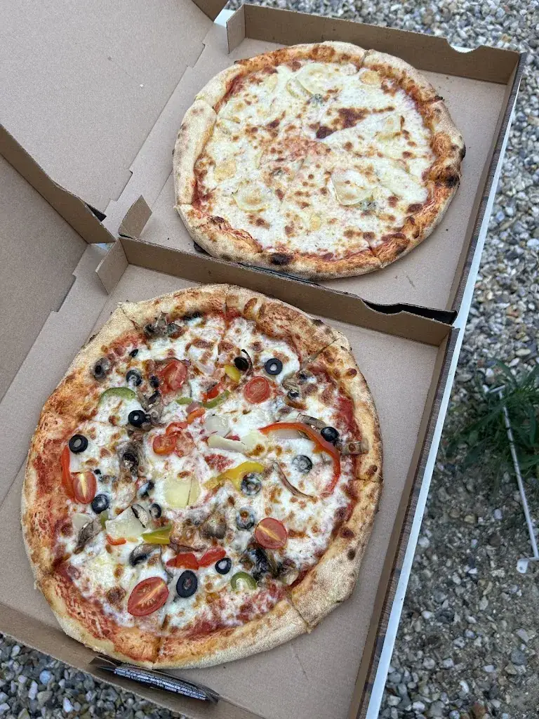 Zahri Yassin_RAPIDO'S PLUS PIZZA_Courcelles-sur-Seine_review