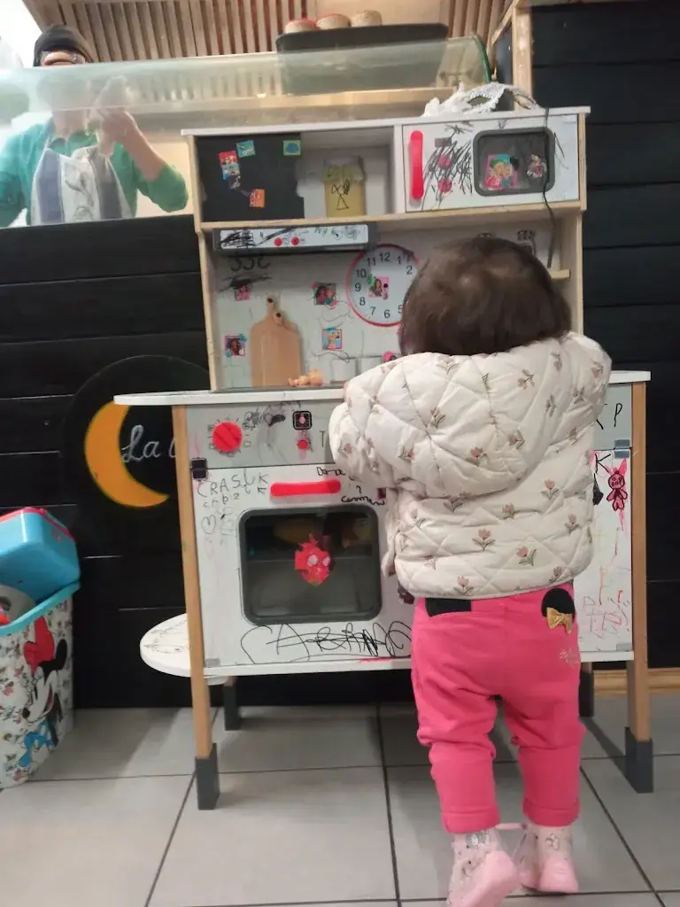 S. NGuyen_La lune_Alençon_recensione