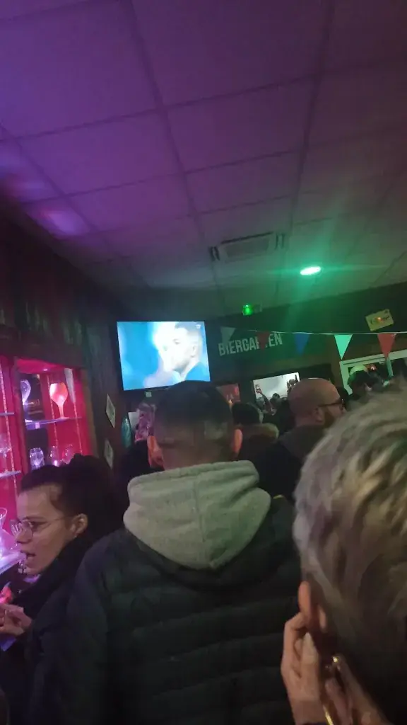 Noémie_V and B Condé-sur-Sarthe_Condé-sur-Sarthe_review