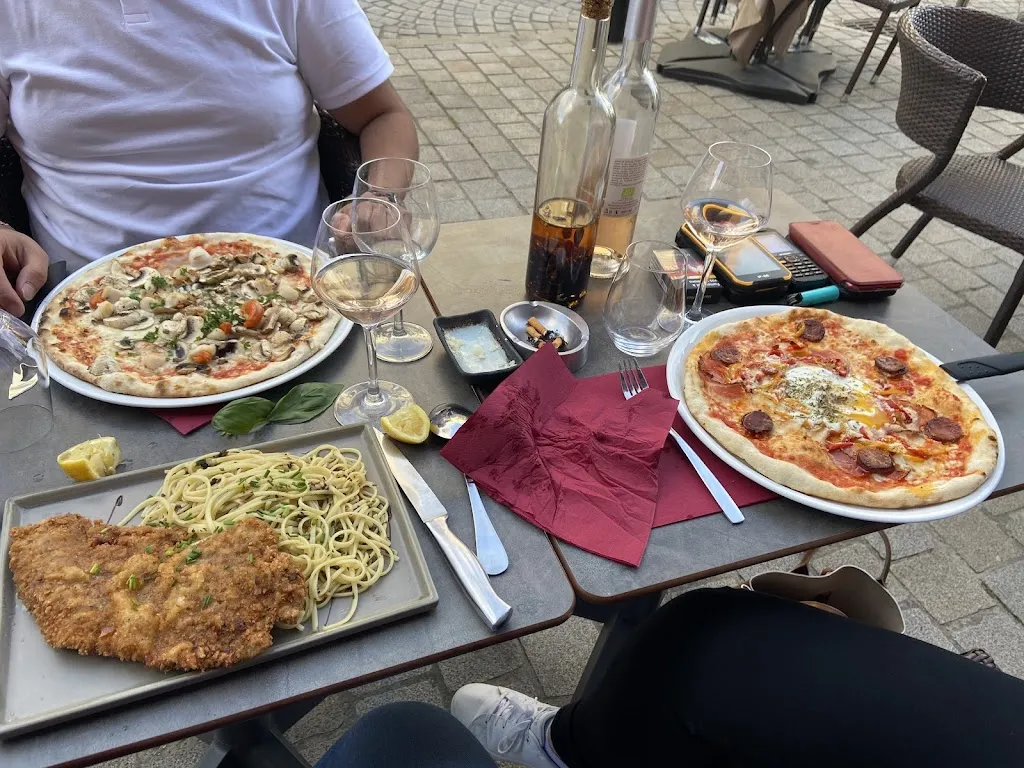 Le San Remo_Alençon_slider_image_2