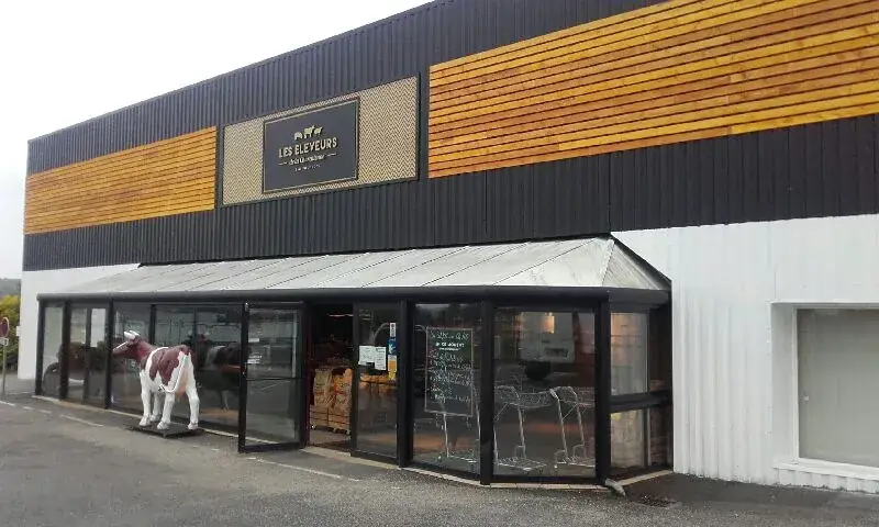 Les Eleveurs de la Charentonne CONDÉ Restaurant in Condé-sur-Sarthe