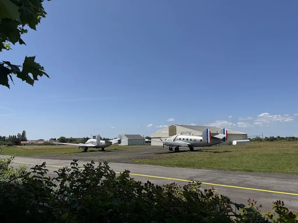 Le zinc de l'aviateur_Cerisé_slider_image_3