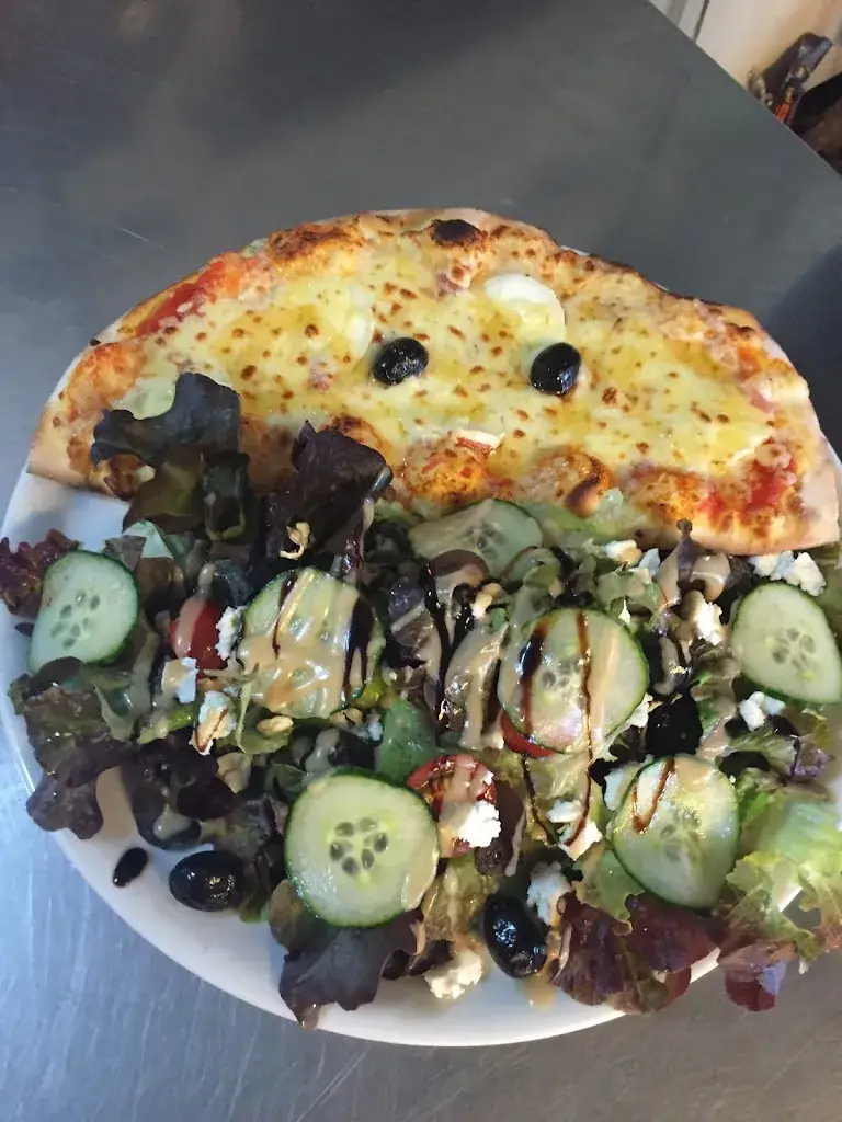 Pizza San Pietro_Gières_slider_image_3