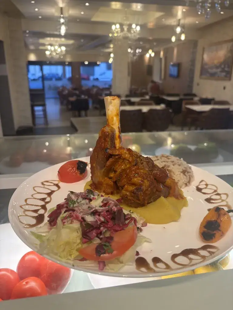 Sarah Restaurant & Café_Alençon_slider_image_3