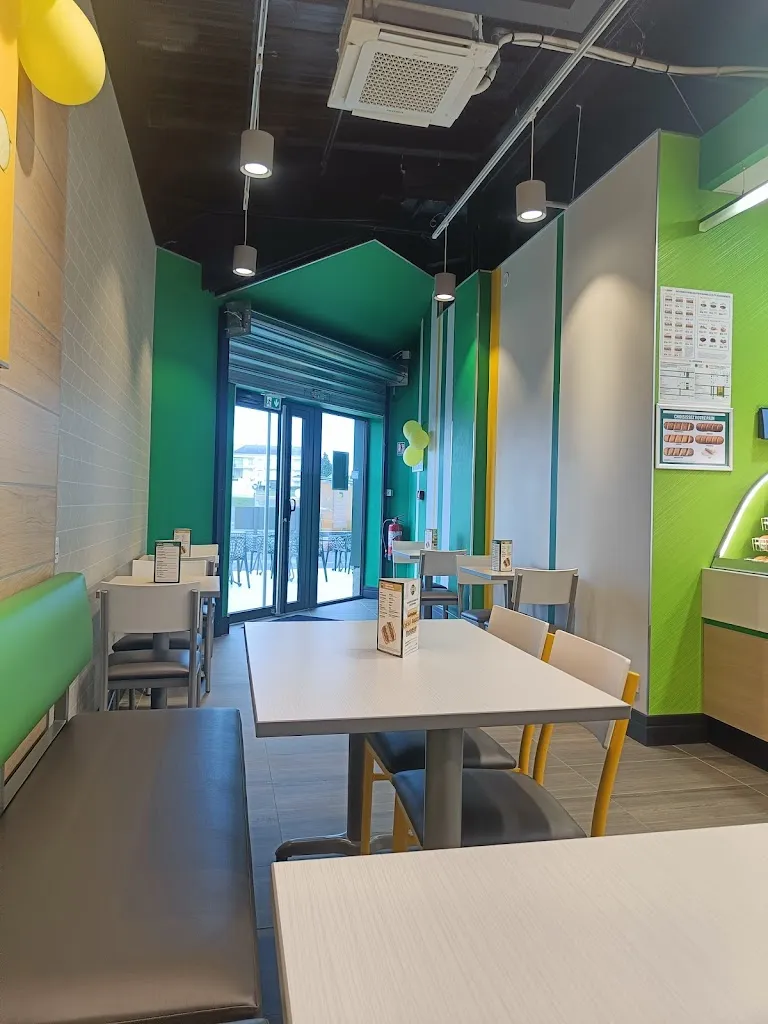 Subway_Condé-sur-Sarthe_slider_image_3