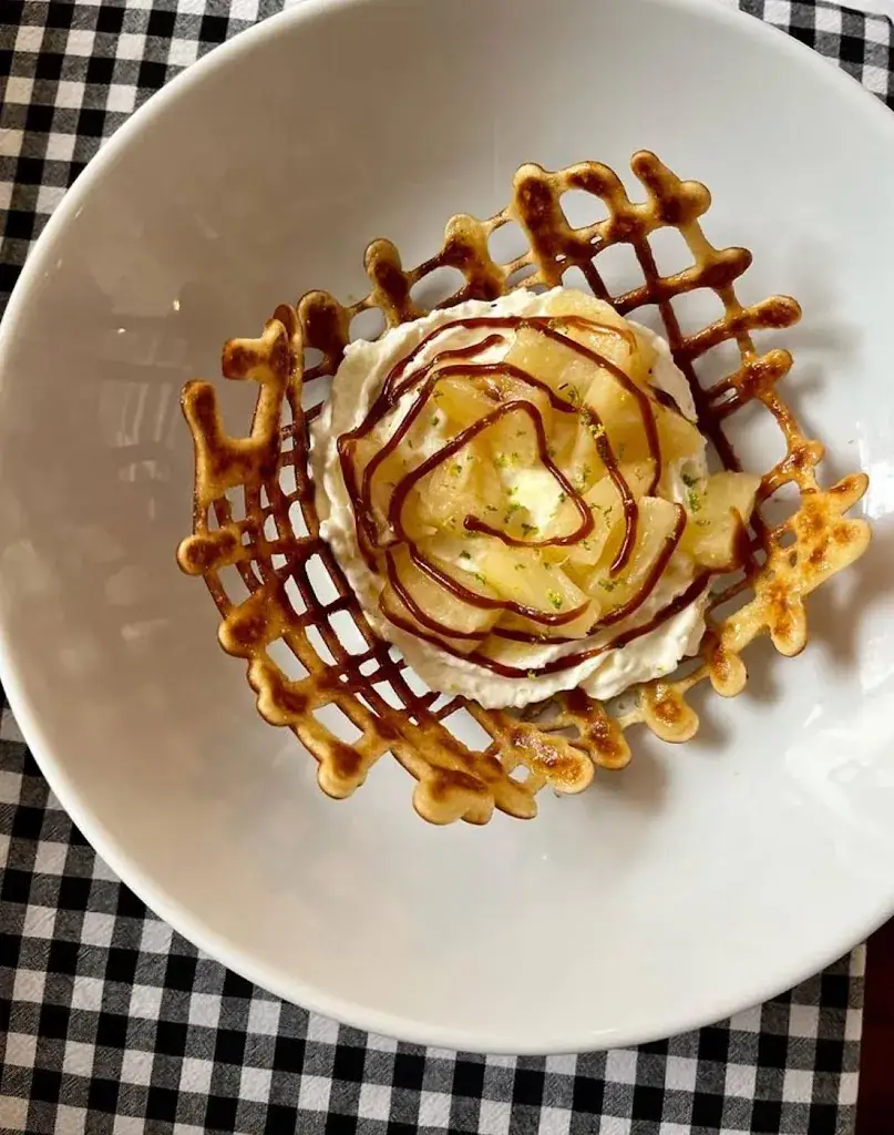 Chez mademoiselle elliott_Cormeilles_slider_image_3