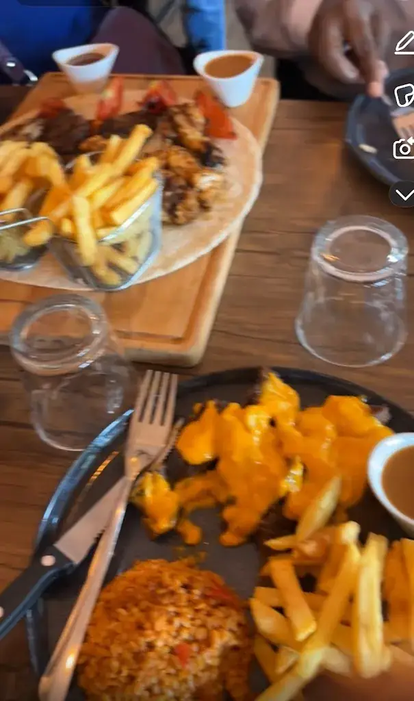 Barbara Bly_Prime Steak & Grill_Franconville_review