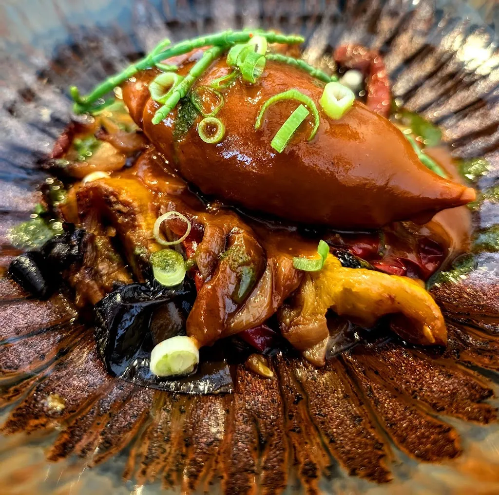 Le Côté Saint Pierre_Coutances_slider_image_2