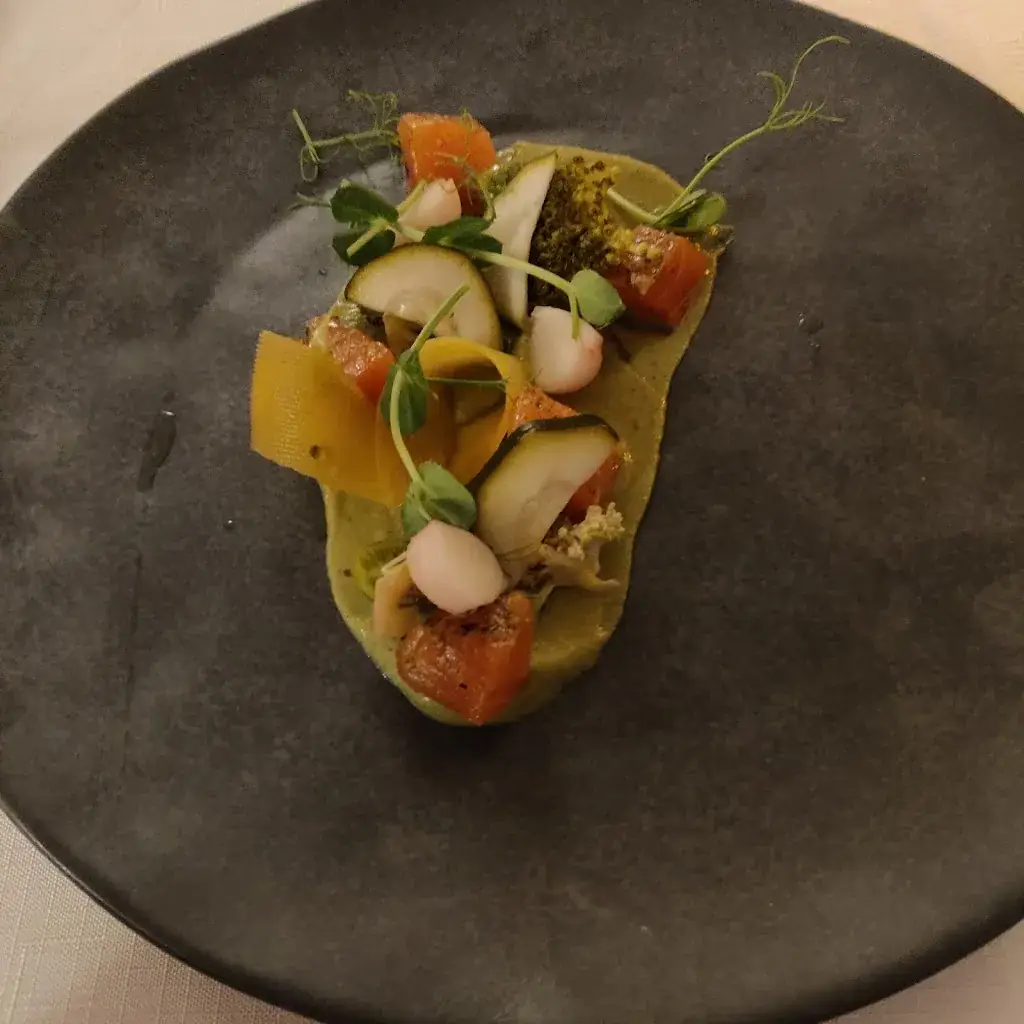 jeppe lange_Restaurant - Le Madeleine par Cyril Coutin_d'Iton_review