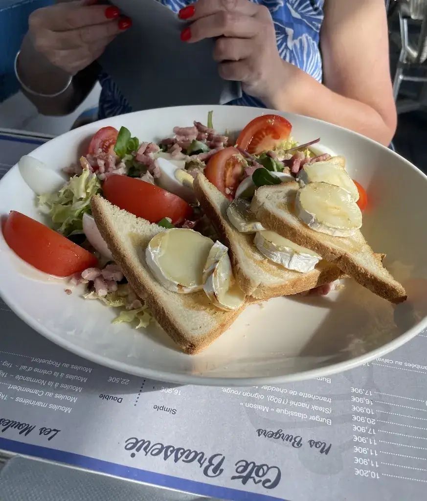 H E_Hôtel - Restaurant : Au P'tit Mousse_Courseulles-sur-Mer_recensione