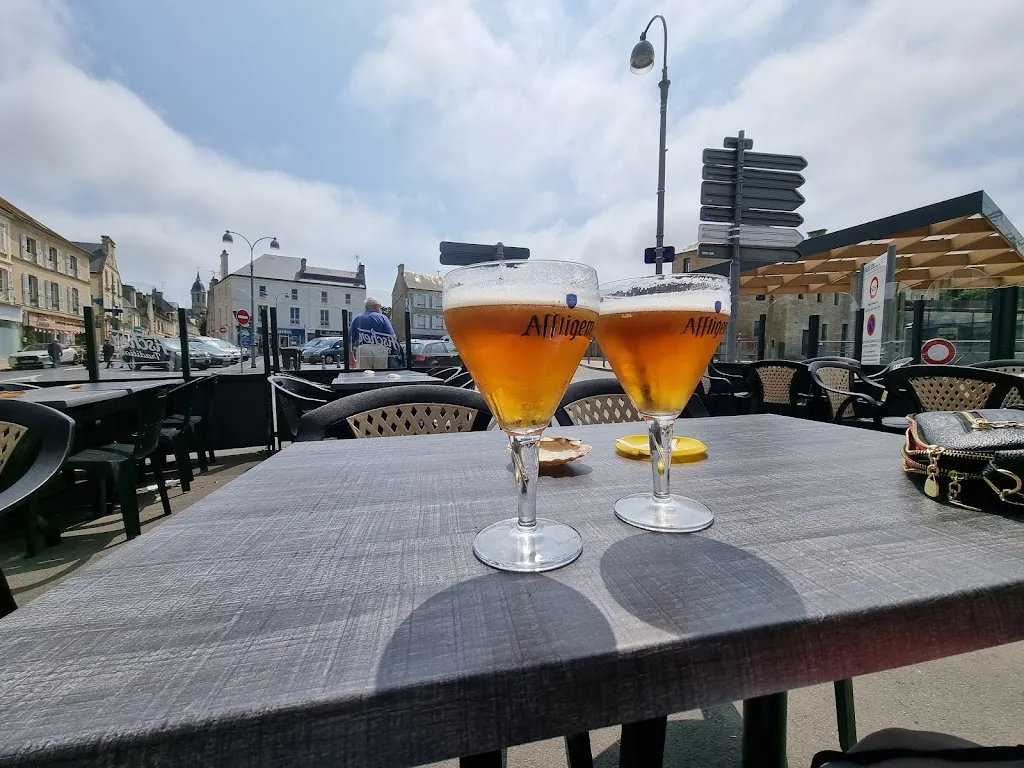 Brasserie du Marché_Courseulles-sur-Mer_slider_image_1