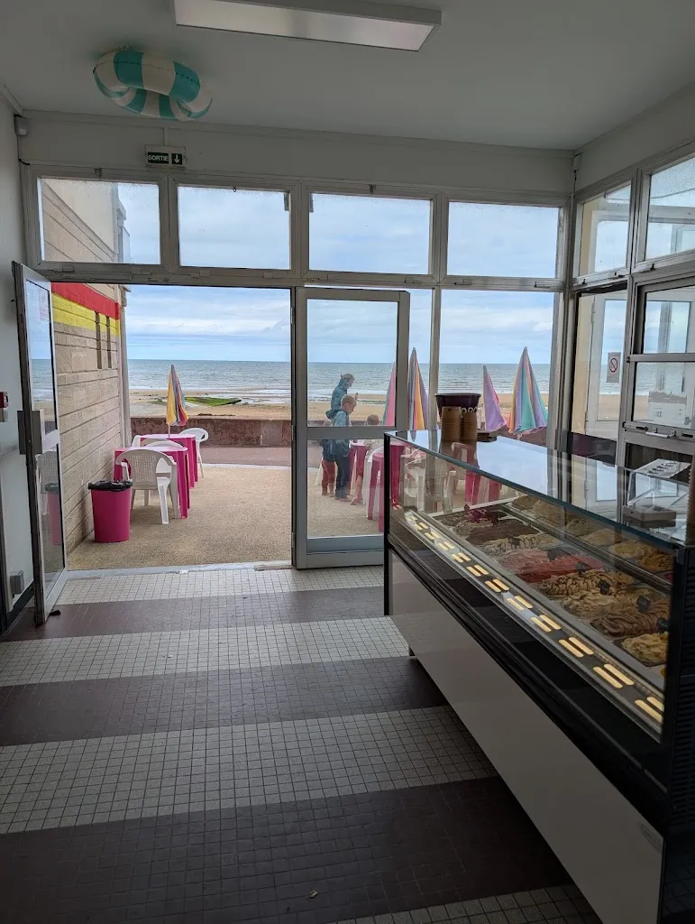 Theodore Westervelt_Chez Path_Courseulles-sur-Mer_Bewertung