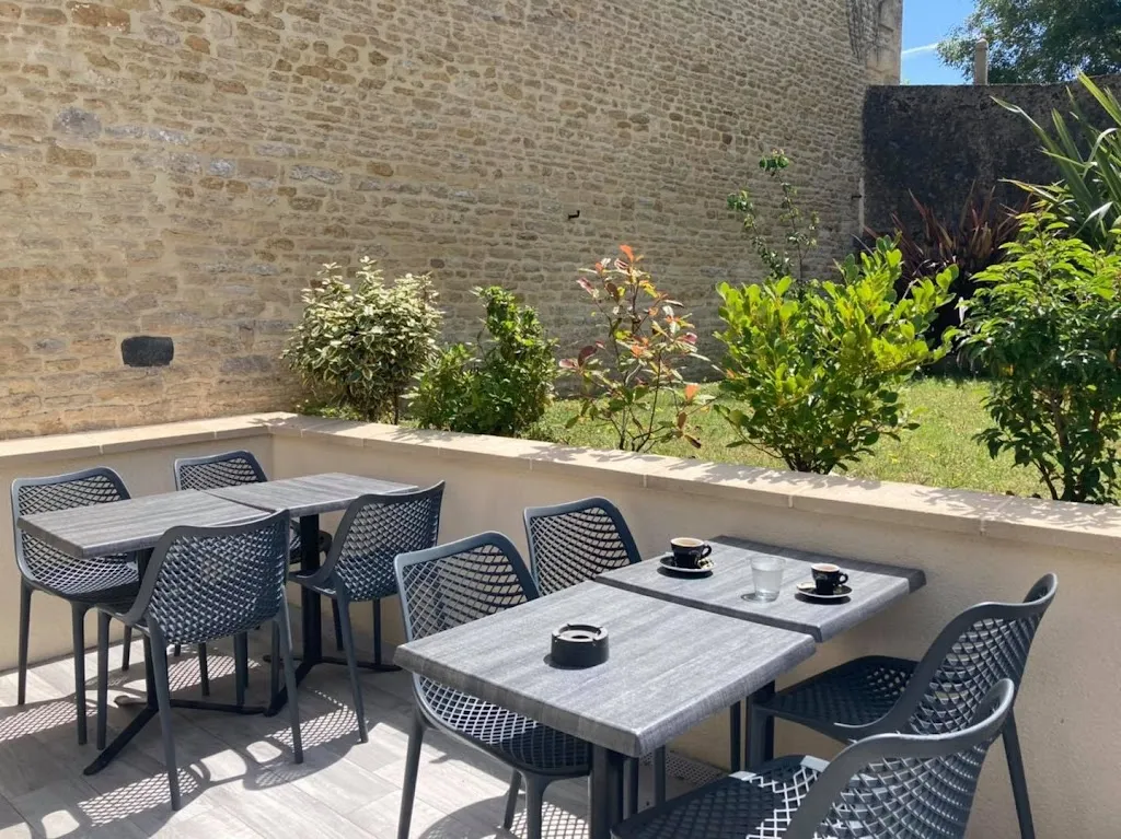 LE NORMANDIE restaurant in Courseulles-sur-Mer