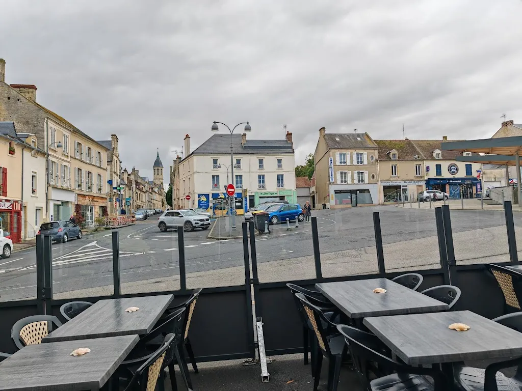 LE NORMANDIE_Courseulles-sur-Mer_slider_image_3