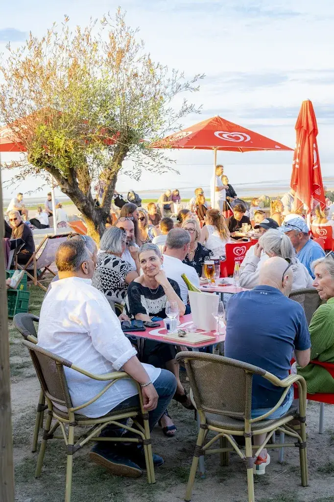 Sunny Bar ristorante a Courseulles-sur-Mer