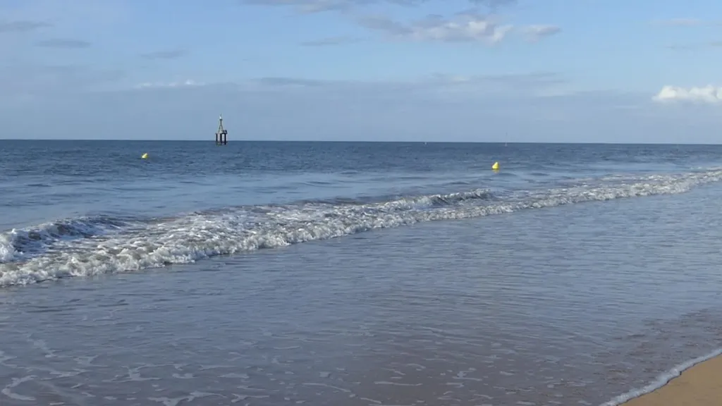 Plage de Courseulles sur Mer_Courseulles-sur-Mer_slider_image_2