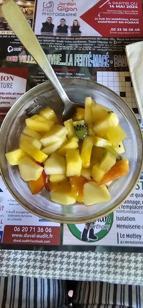 Menu_Au Saint Julien_Saint-Julien-du-Terroux_image_7