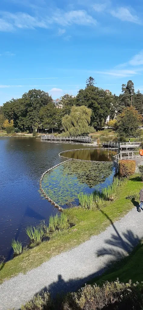 Brian Keeley_La Potinière du Lac_Normandie_review