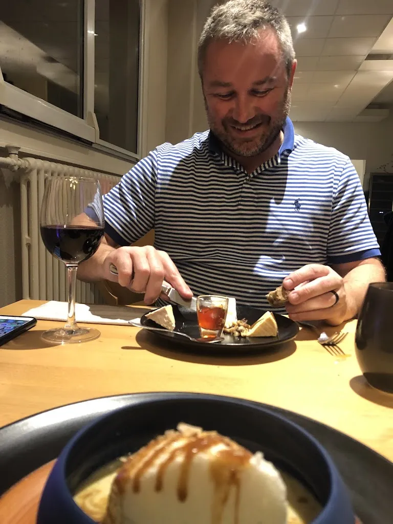 Dr Heather Olson Marchand_La Belle Epoque_Normandie_review