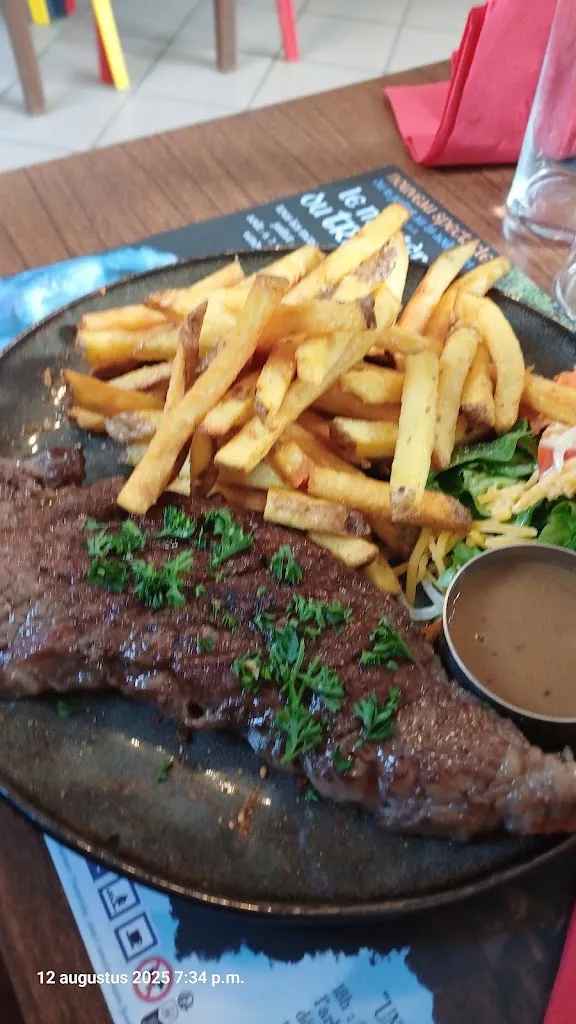 Mrs T._Burger Street & Grill_Normandie_review