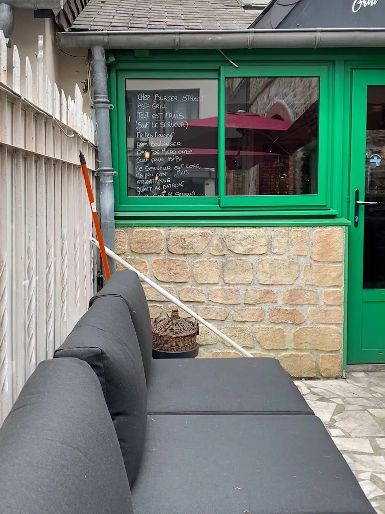 Burger Street & Grill_Normandie_slider_image_2