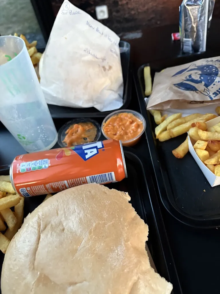 laetitia duhamel_Burger du mineur_Grenay_review