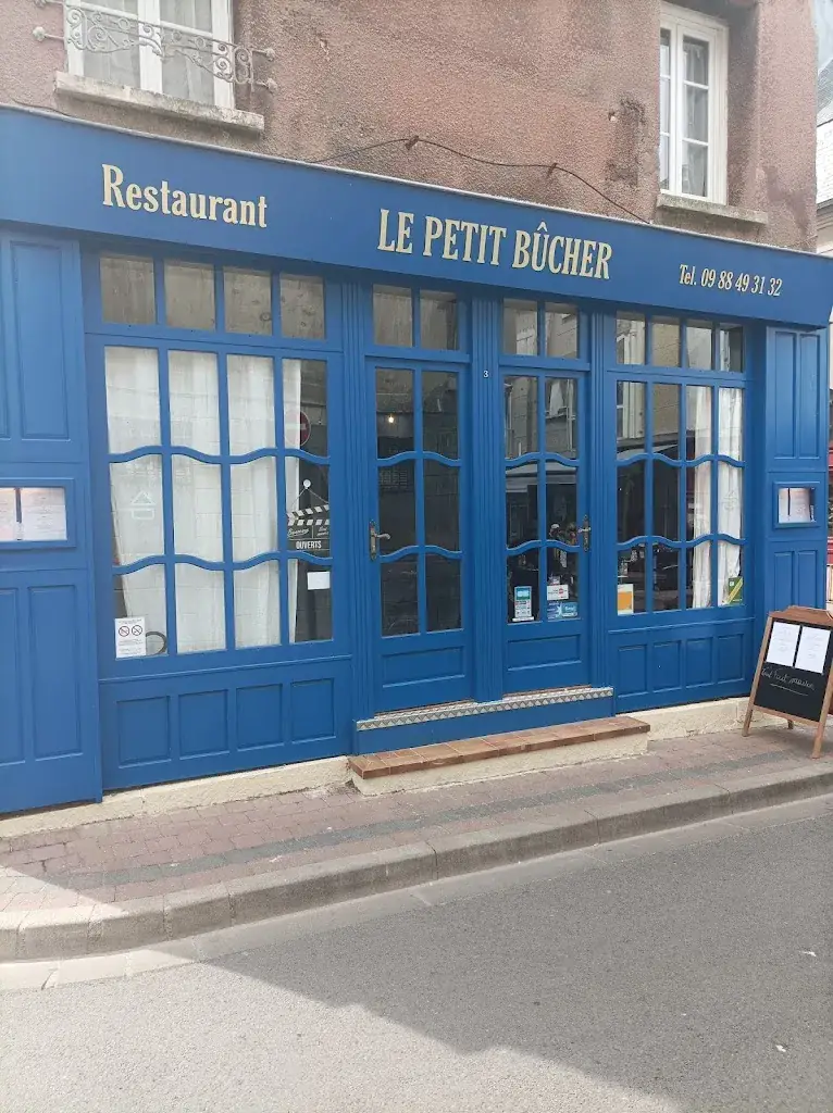 Le Petit Bûcher restaurant in Tréport